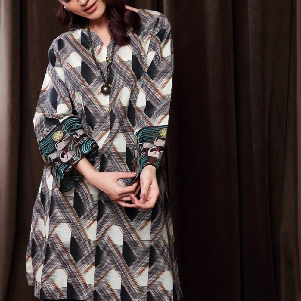 Nishat Pakistani women’s kurta NWT size Large